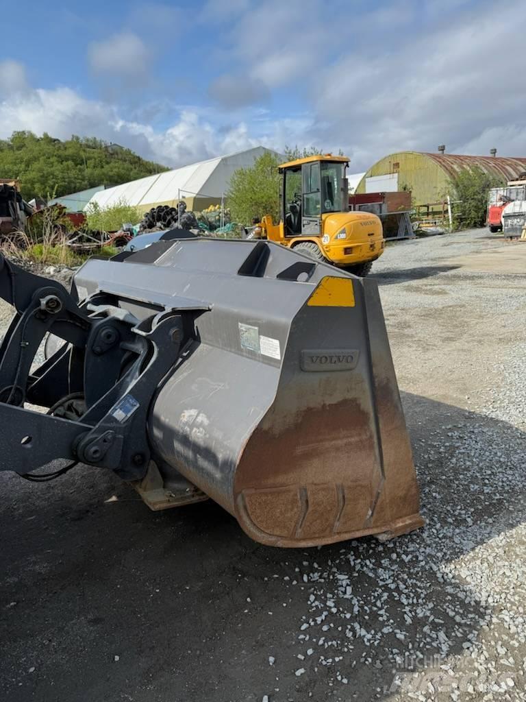 Volvo L 70 H Læssemaskiner på hjul
