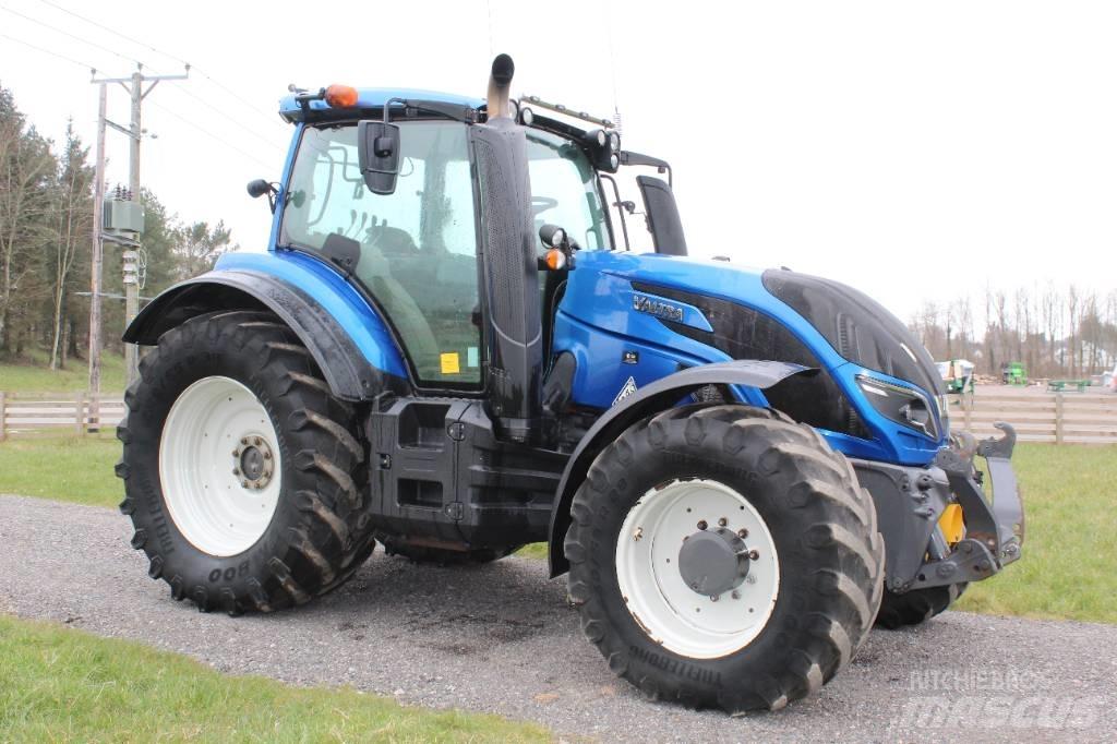 Valtra T174 Tractor Skovbrugstraktorer