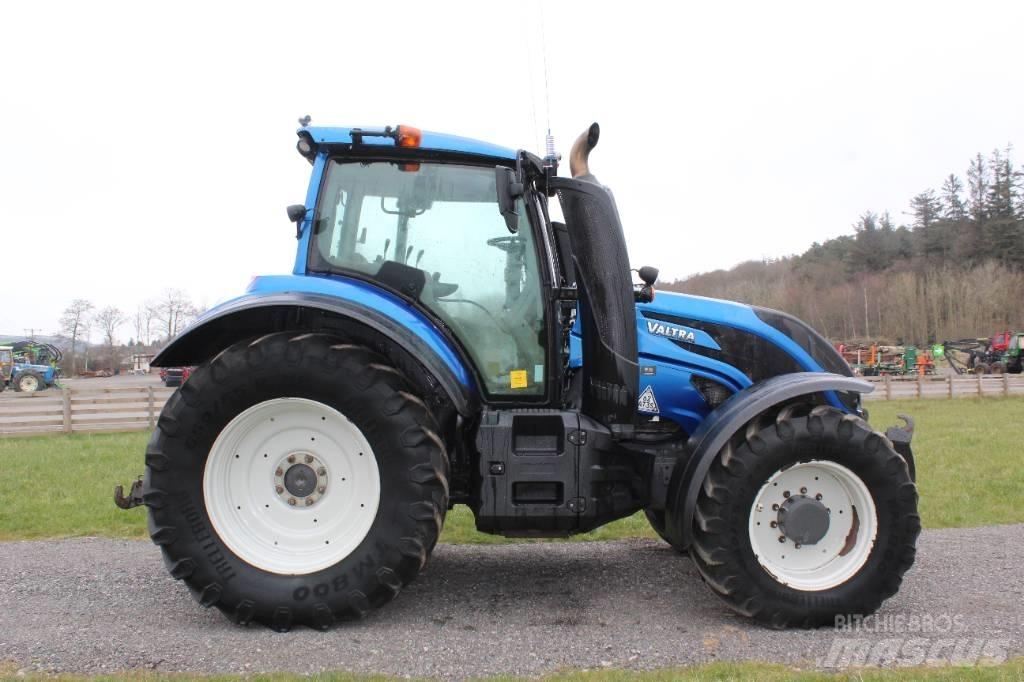 Valtra T174 Tractor Skovbrugstraktorer
