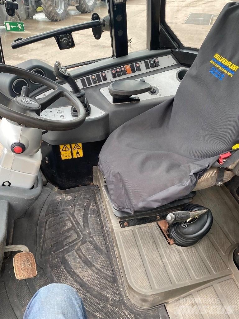 JCB TM 220 Teleskoplæssere til landbrug