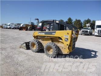 John Deere 325 Minilæsser - skridstyret