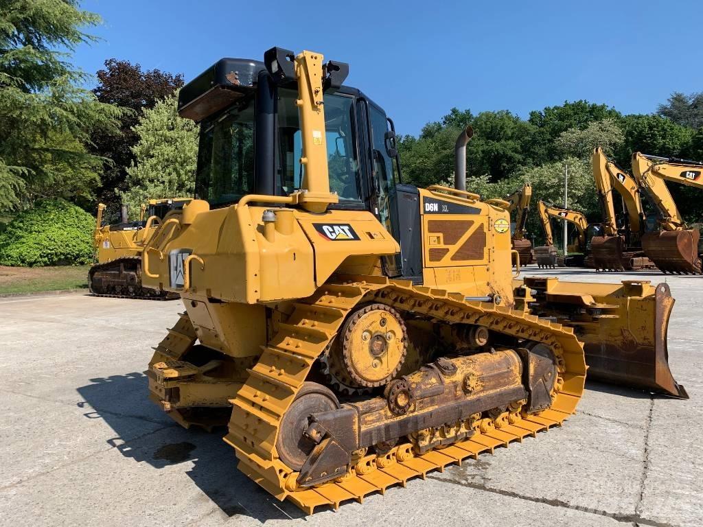 CAT D 6 N XL Bulldozer på larvebånd