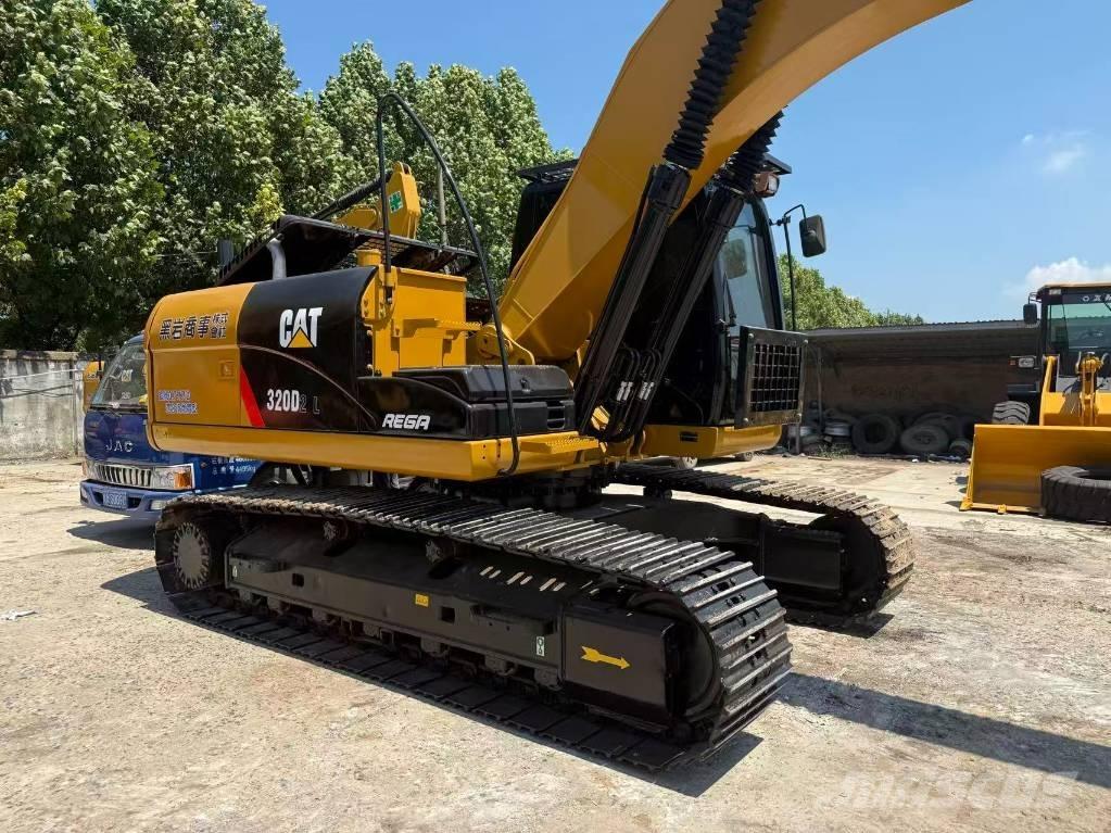 CAT 320 D Gravemaskiner på larvebånd