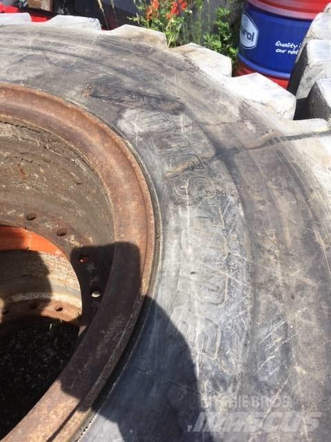 Bridgestone v Læssemaskiner på hjul