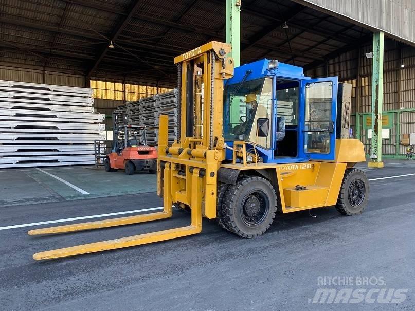 Toyota 4FD120 Diesel gaffeltrucks