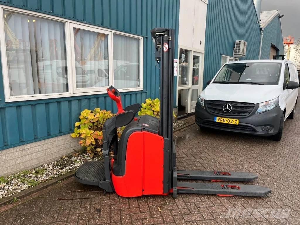 Linde L16AP Gaffelstabler med gående fører