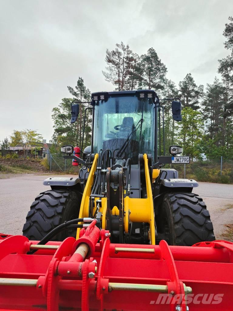 New Holland W 110 D Læssemaskiner på hjul
