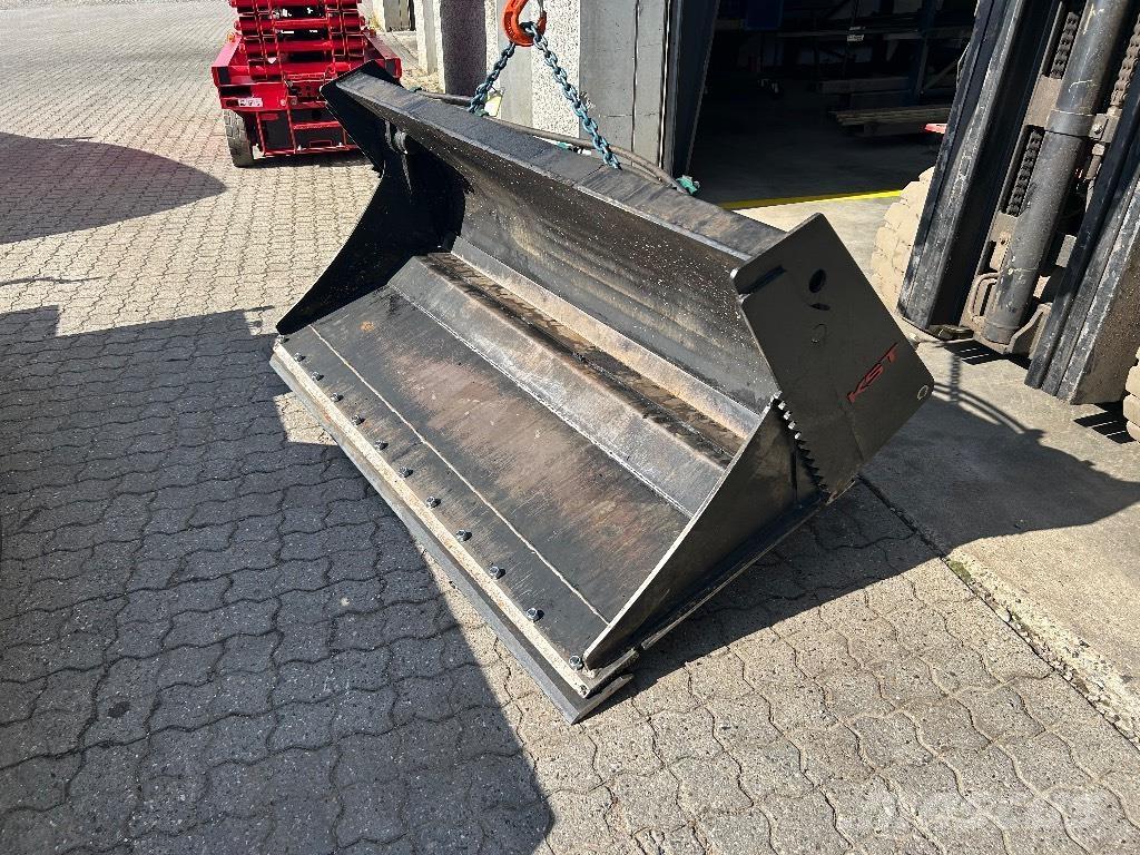  KST 4 i en skovl Skovle