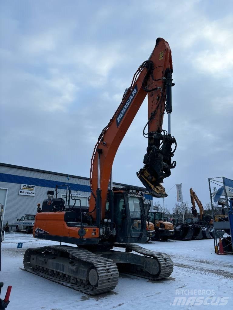 Doosan DX 255 LC-7 Gravemaskiner på larvebånd