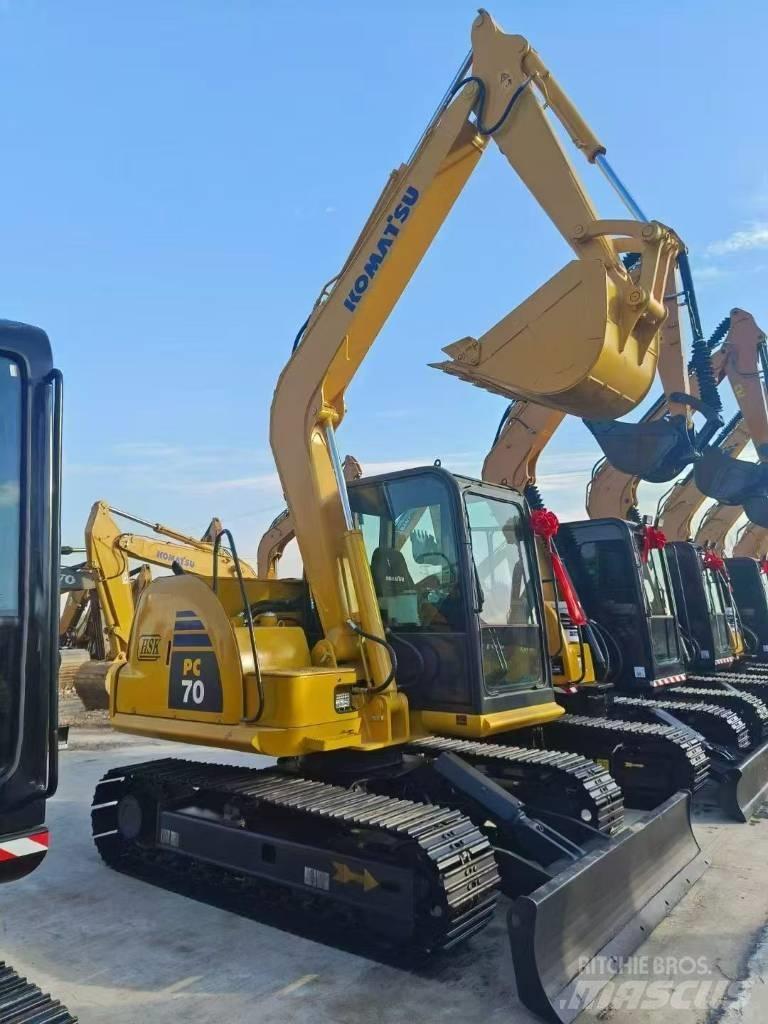 Komatsu 70 Gravemaskiner på larvebånd