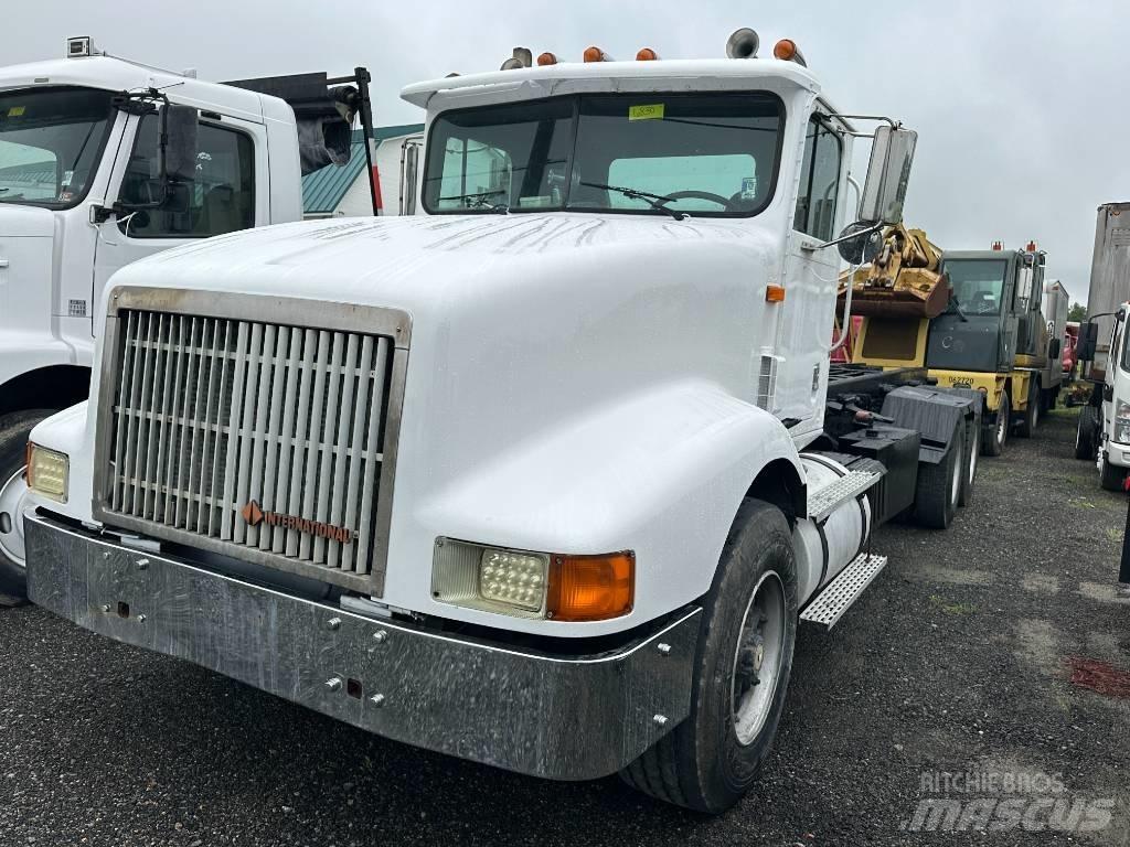 International 9400 Renovationslastbiler