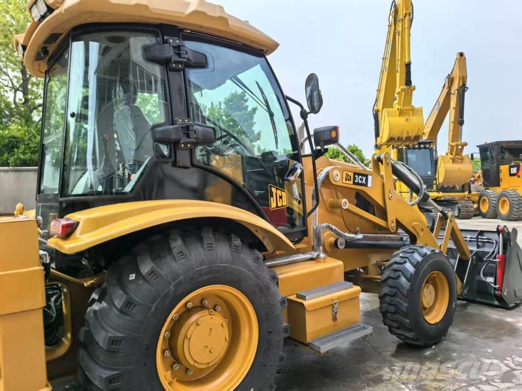 JCB 3 CX Rendegravere