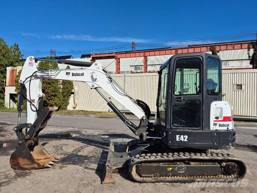 Bobcat E 42 Gravemaskiner på larvebånd