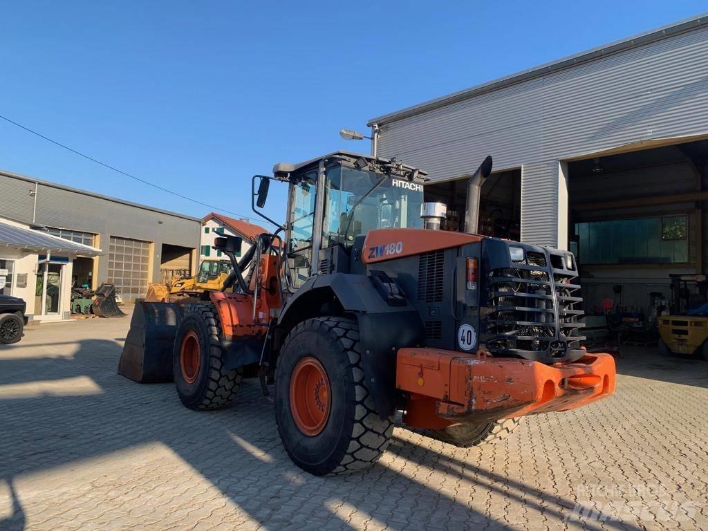 Hitachi ZW 180 Læssemaskiner på hjul