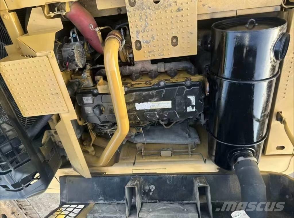 Hitachi Zaxis 120 Gravemaskiner på larvebånd