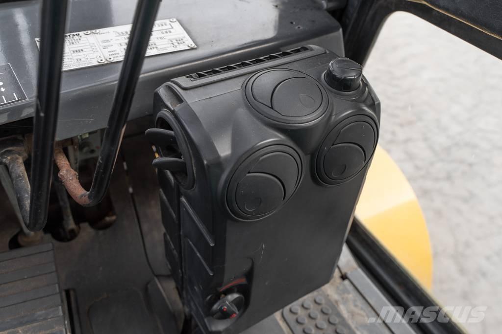 Komatsu FD 80-10 Diesel gaffeltrucks