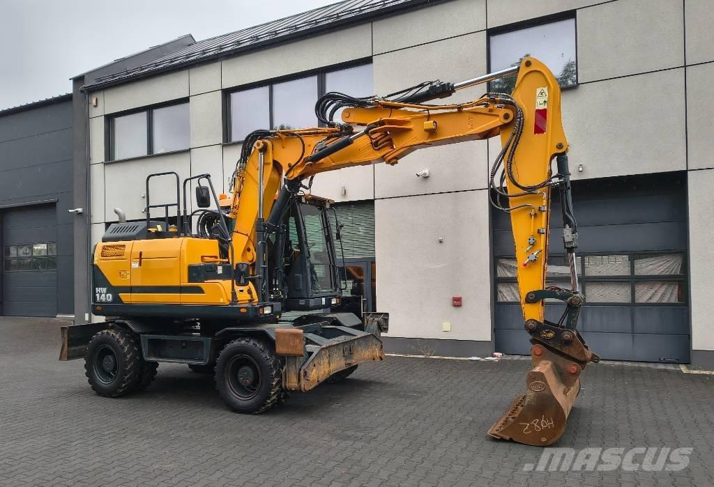 Hyundai HW140 Gravemaskiner på hjul