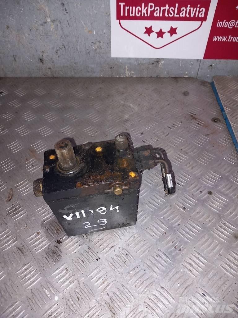 Volvo FH 12  25379038 Hydraulik