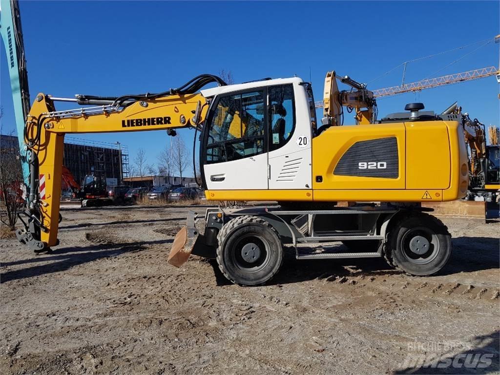 Liebherr A920 Gravemaskiner på hjul