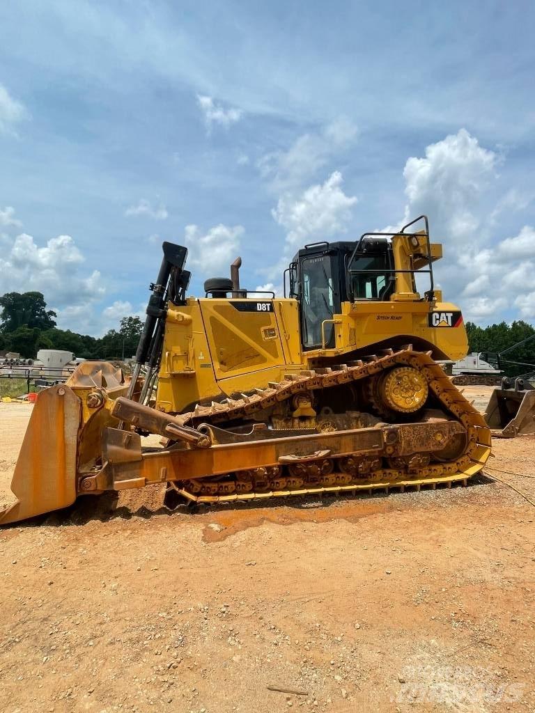 CAT D 8 T Bulldozer på larvebånd