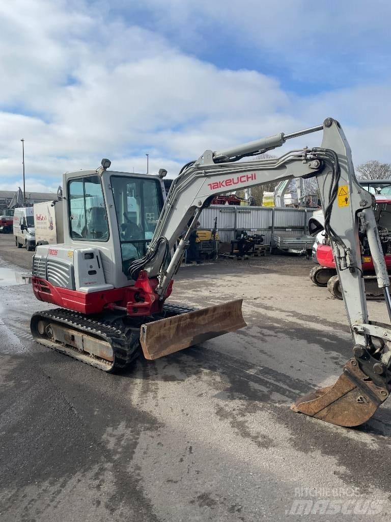 Takeuchi TB 235 Minigravemaskiner