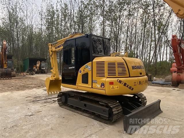 Komatsu PC70-8 Gravemaskiner på larvebånd
