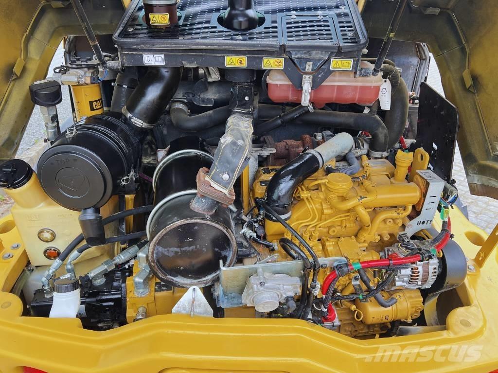 CAT 906 M     2016 Læssemaskiner på hjul