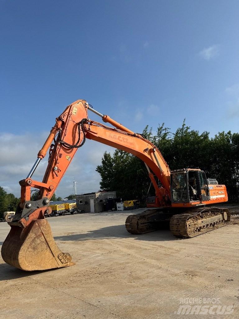 Doosan DX 420 LC Gravemaskiner på larvebånd