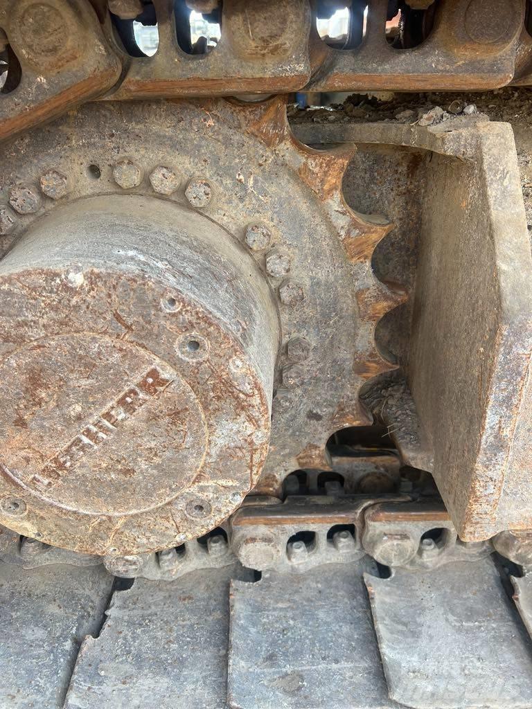 Liebherr 916 Gravemaskiner på larvebånd