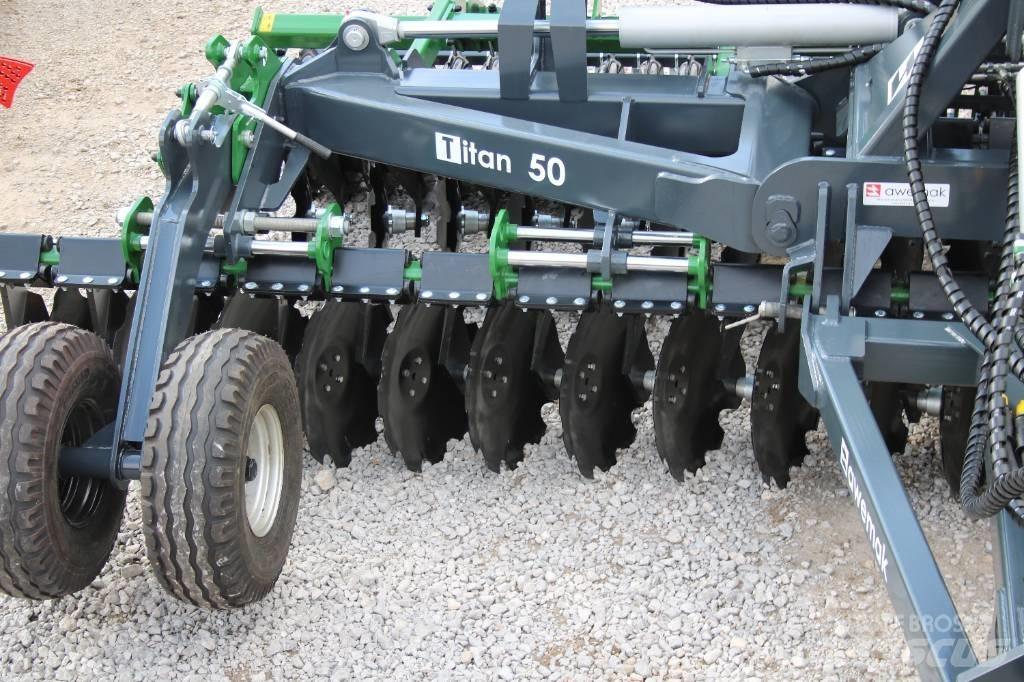 Awemak Titan BTA 40 Tallerkenharver