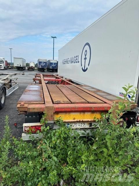 Schmitz WJS-427 SCF Semi-trailer med containerramme