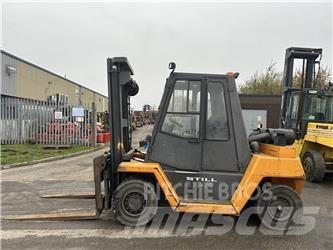 Still RX70-70 Diesel gaffeltrucks