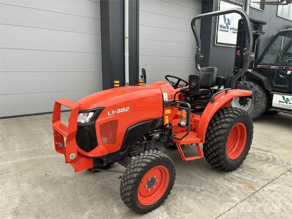 Kubota L1-382 (7325) Kompakte traktorer