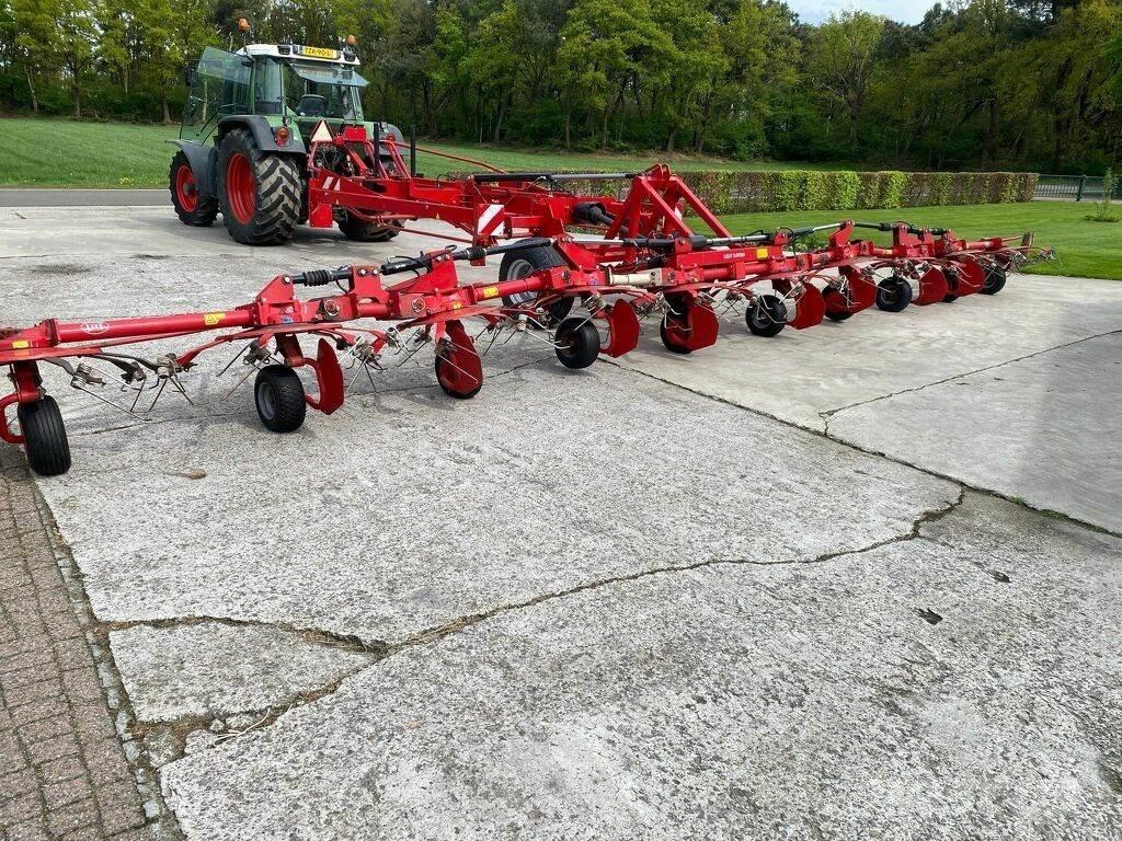 Lely 1250 River og høvendere
