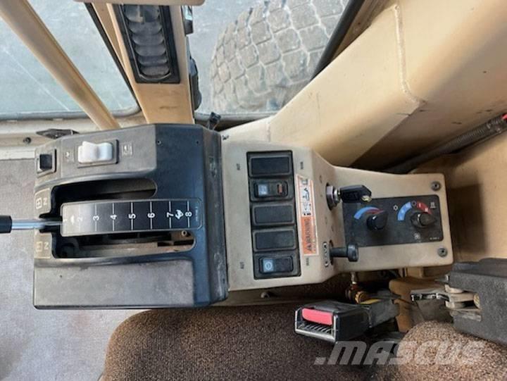 CAT 140 H Vejhøvle / Gradere