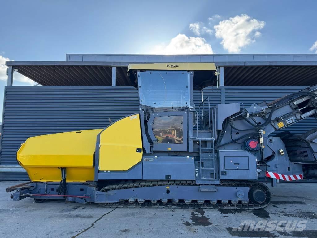 Bomag BMF 2500 S Asfaltudlæggere