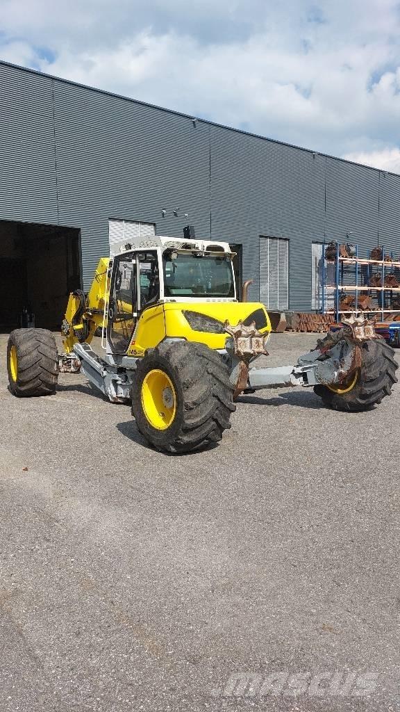Menzi Muck M545 Gravemaskiner på hjul
