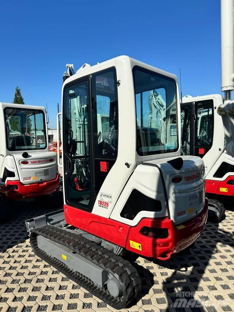 Takeuchi TB225 V3 Minigravemaskiner
