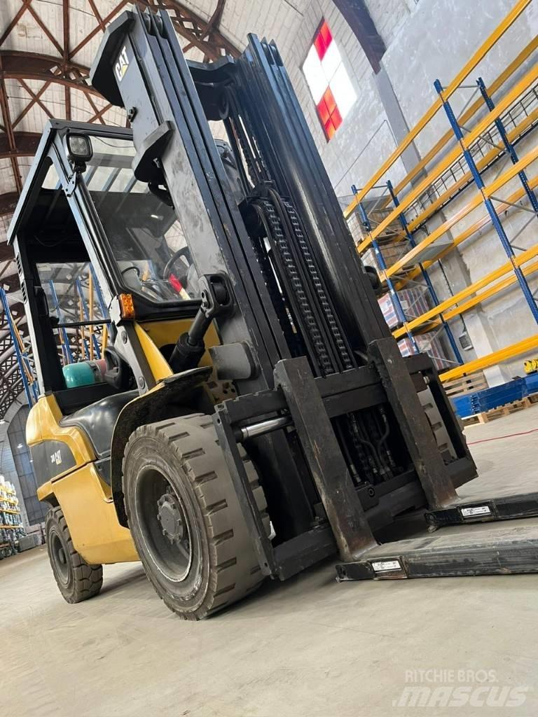 CAT CAT GP30N LPG gaffeltrucks