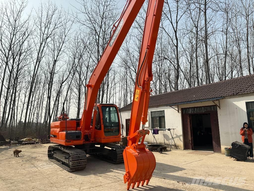 Doosan DX160LC Gravemaskiner på larvebånd
