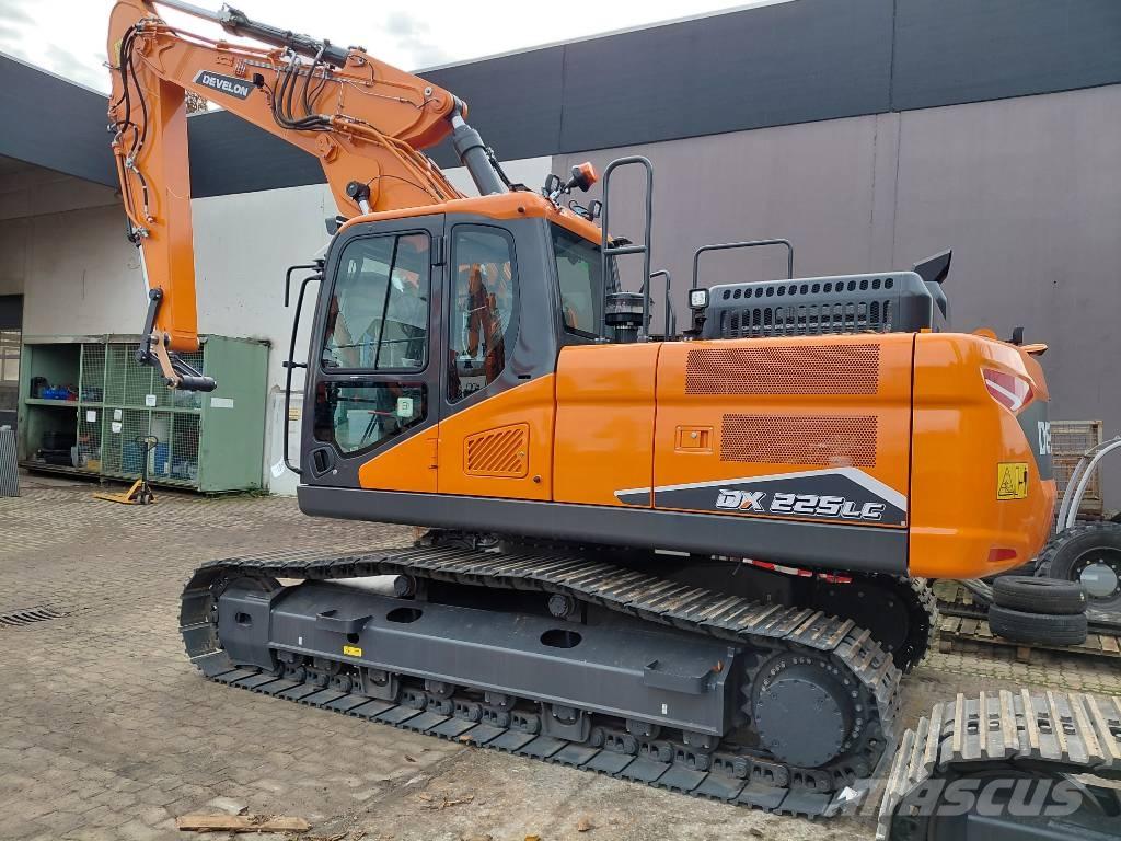 Doosan DX225LC-7 Gravemaskiner på larvebånd