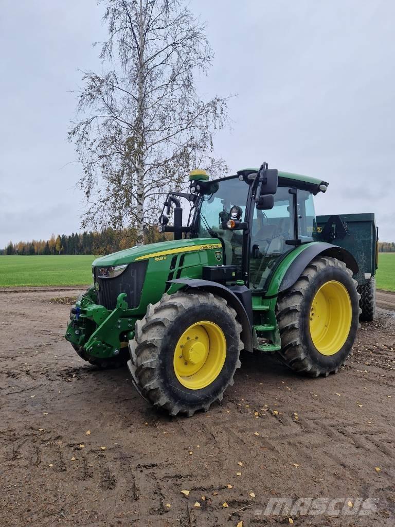 John Deere 5125R Traktorer