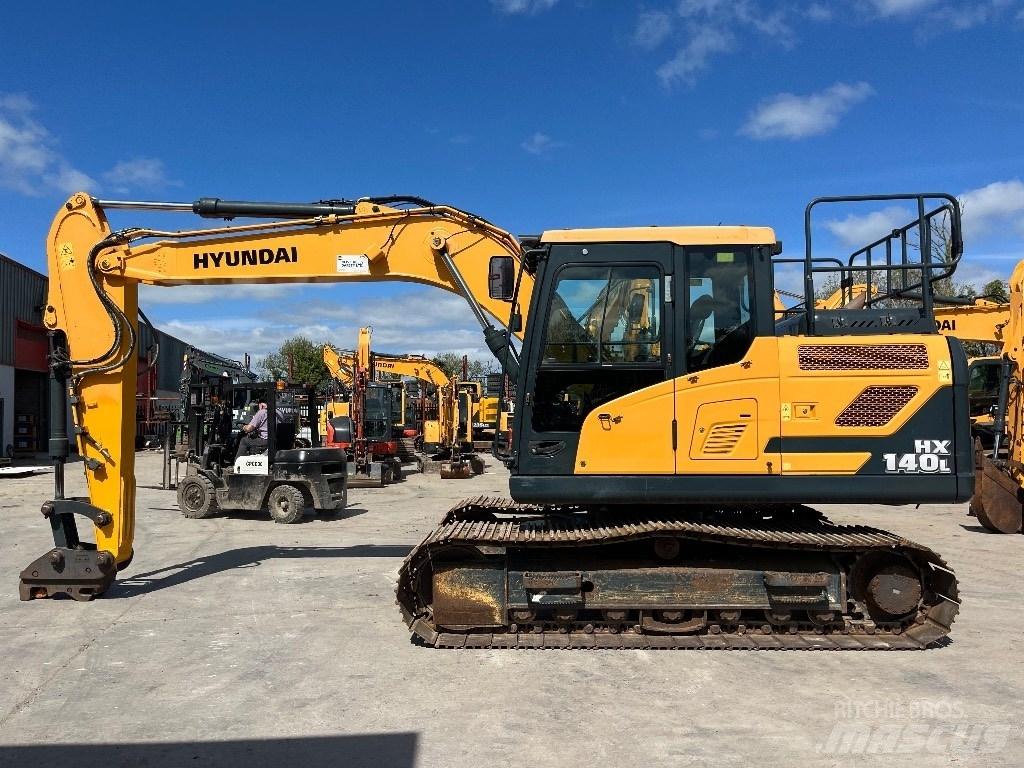 Hyundai HX140L Gravemaskiner på larvebånd