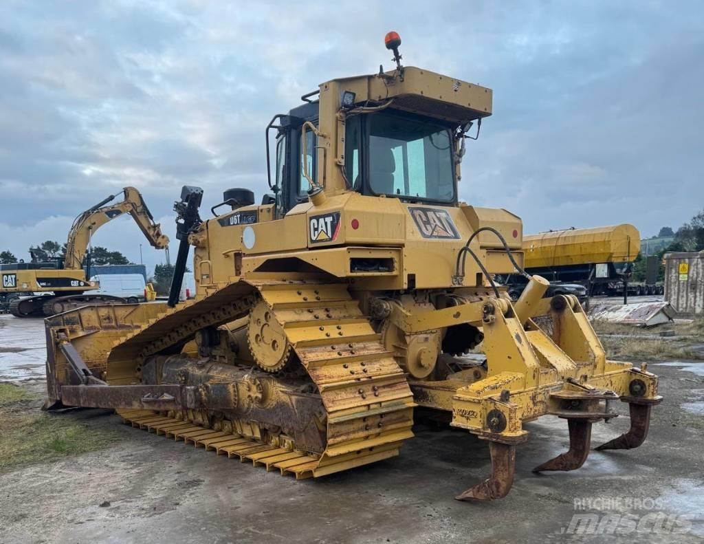 CAT D 6 T LGP Bulldozer på larvebånd