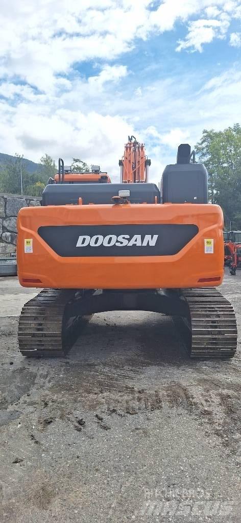 Doosan DX 225 LC-7 Gravemaskiner på larvebånd