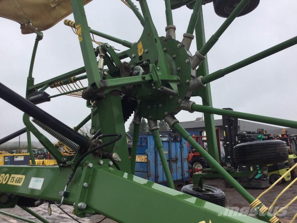 Krone Ts680 Hømaskiner