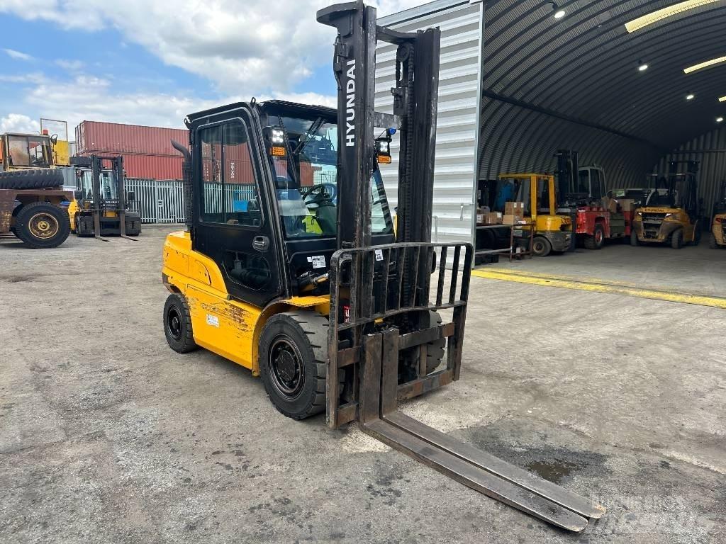Hyundai 40D-9F Diesel gaffeltrucks