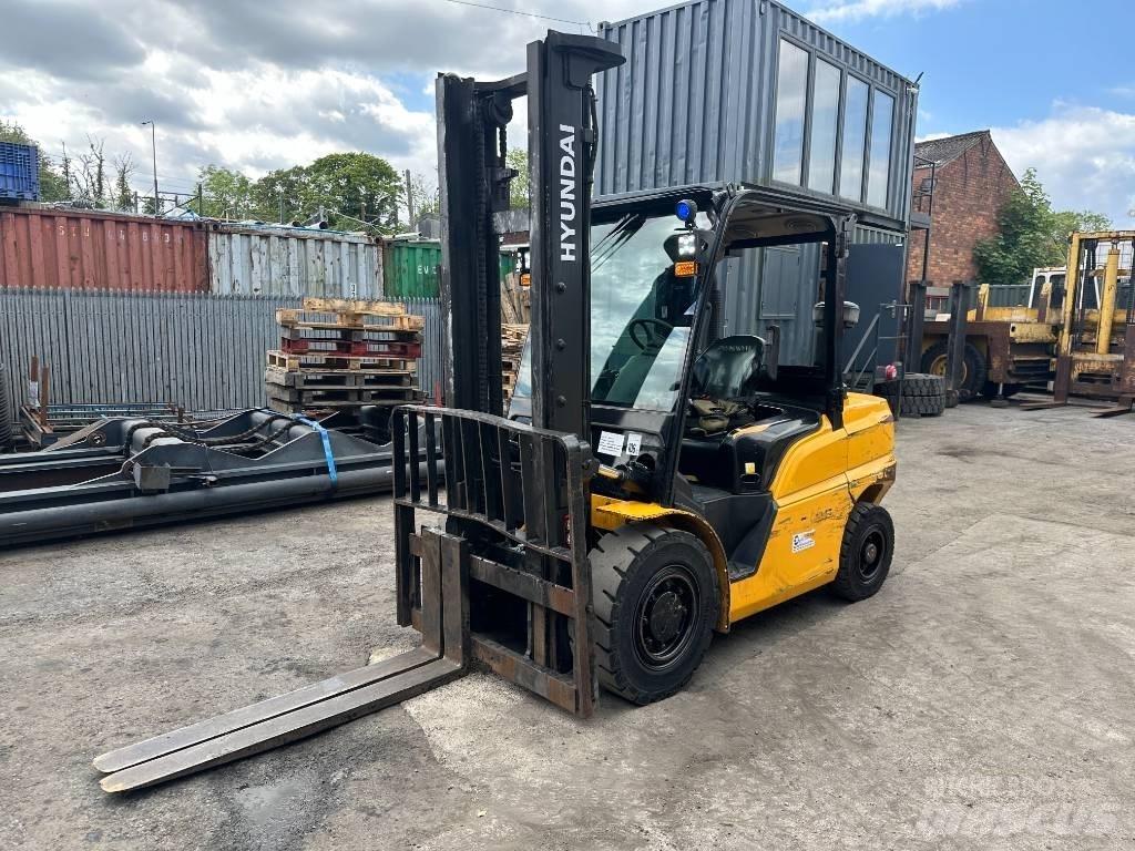 Hyundai 40D-9F Diesel gaffeltrucks