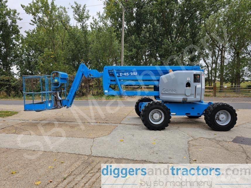 Genie Z 45/25 J Bomlifte med knækarm