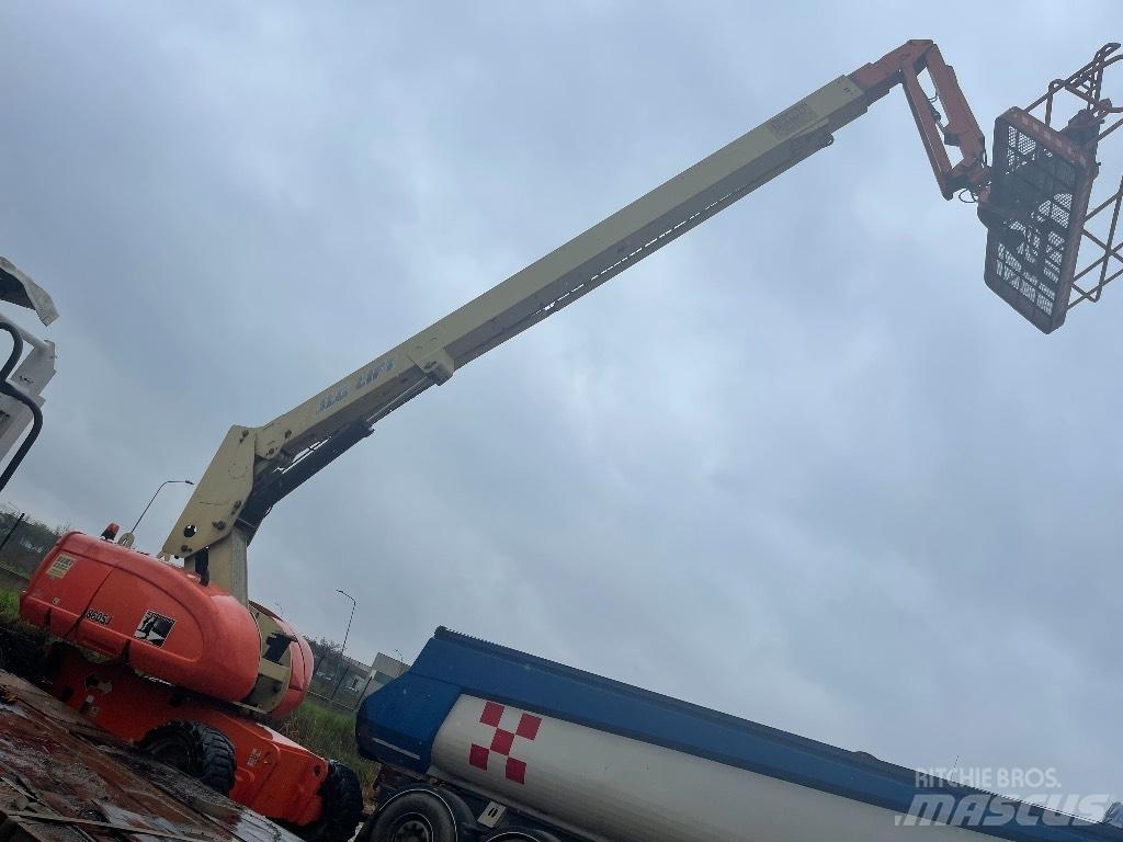 JLG 860 SJ Teleskoplifte